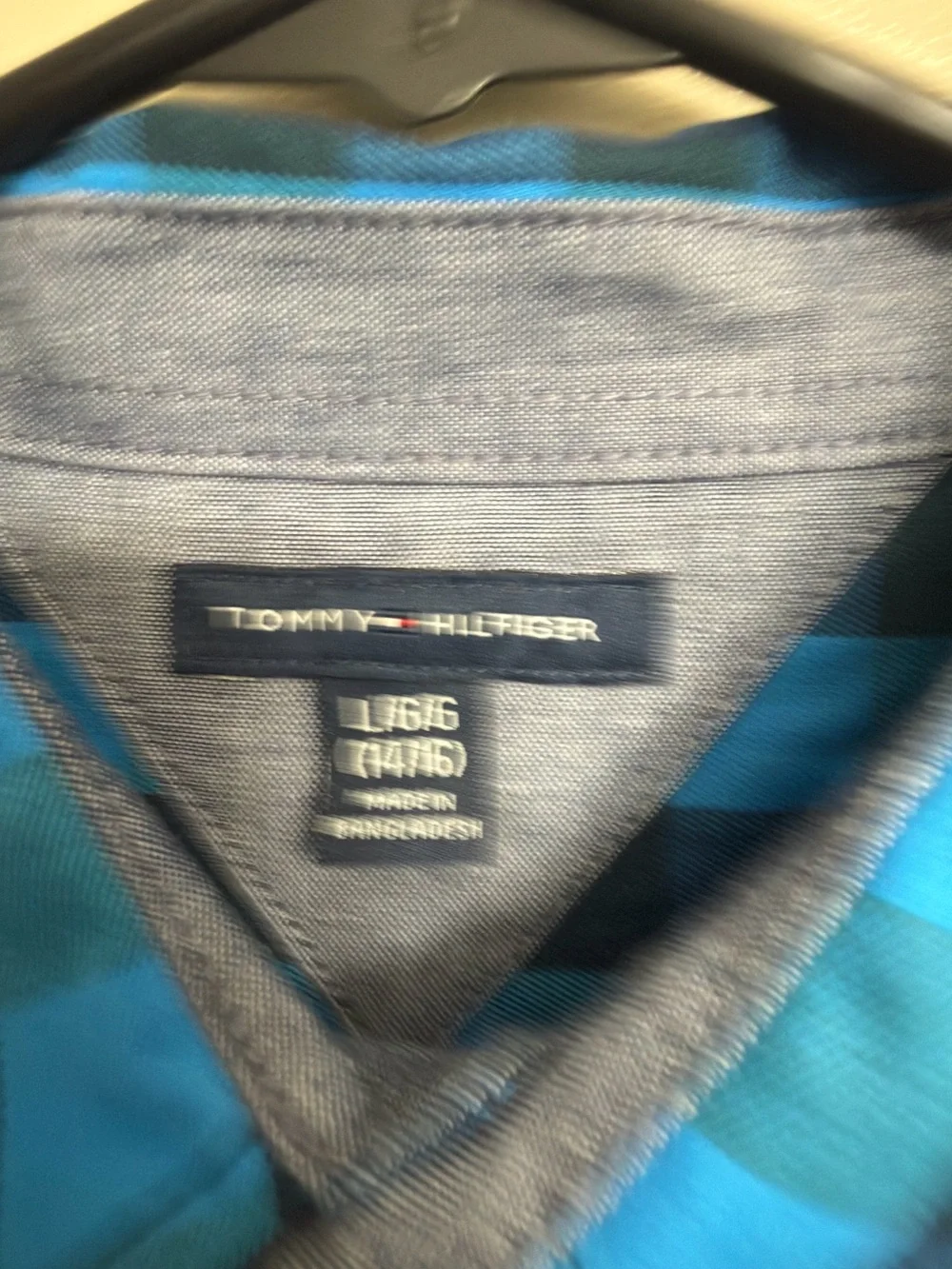 Tommy Hilfiger Boy’s Medieval Blue Twill Check Long Sleeve Button Up Shirt EUC